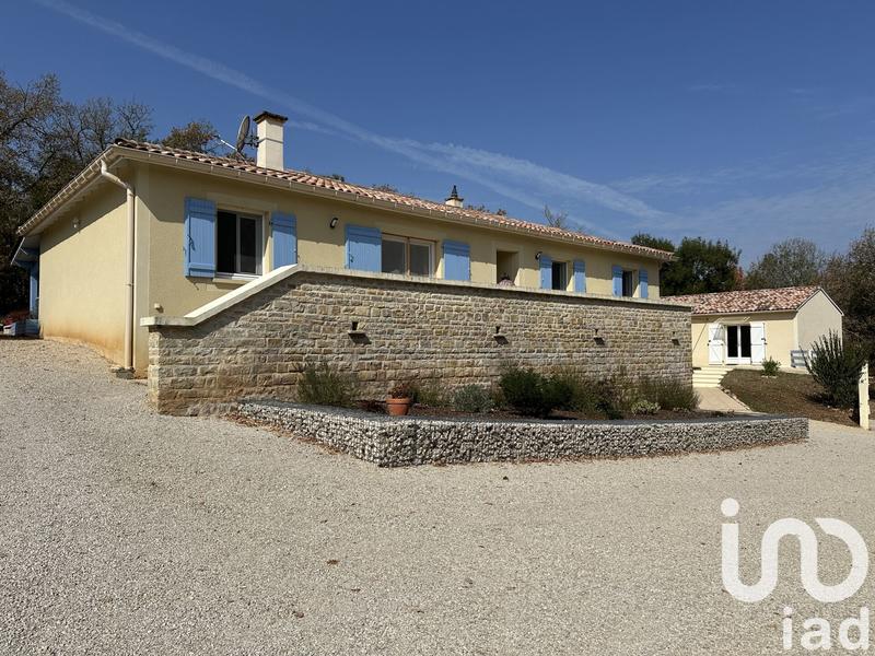 Maison - 179 m² - 7 pièces