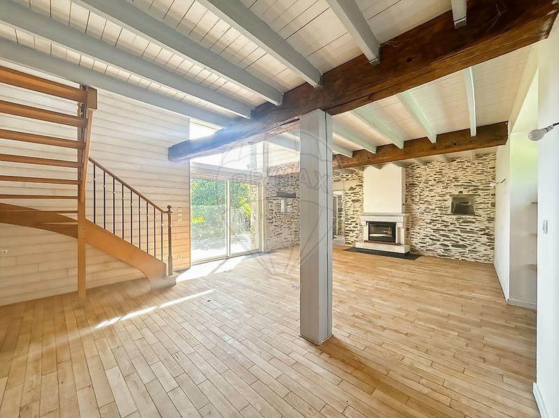 Maison - 164 m² - 5 pièces