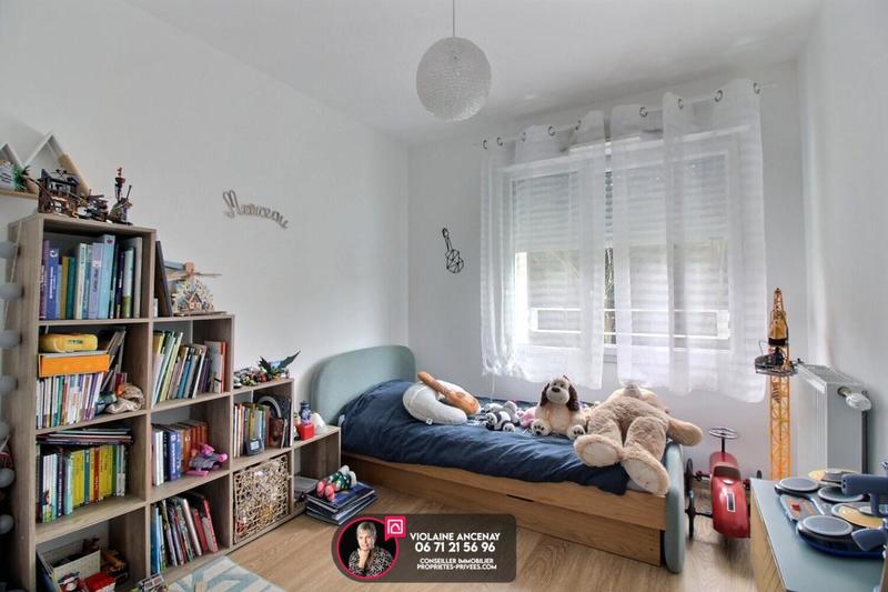 Appartement - 92 m² - 5 pièces