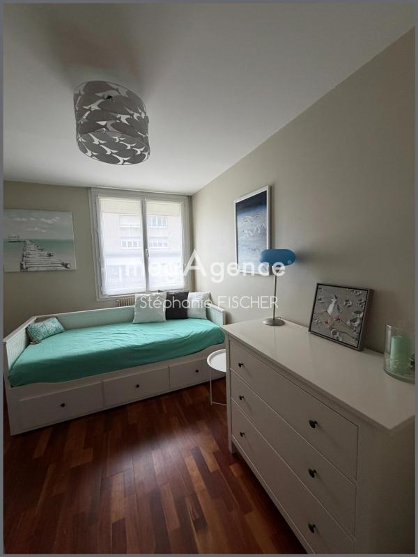 Appartement - 77 m² - 3 pièces