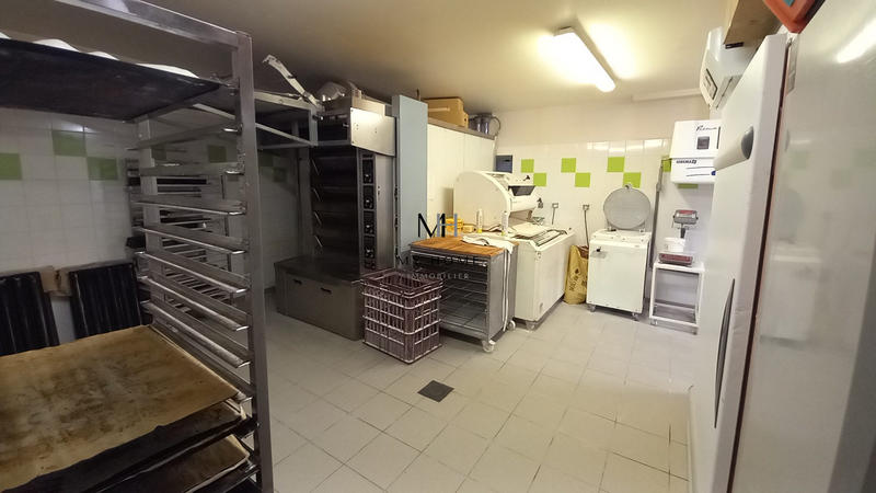 Fonds de commerce - 105 m²