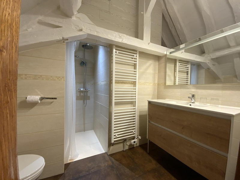 Maison - 217 m² - 10 pièces