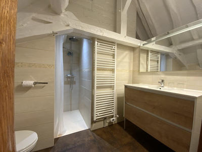 Maison - 217 m² - 10 pièces