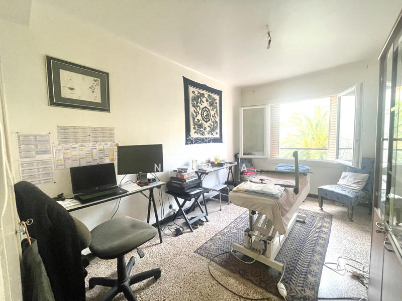 Appartement - 75 m² - 4 pièces