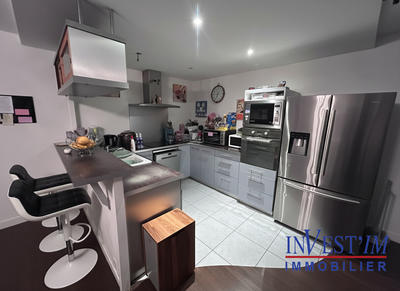 Appartement - 90 m² - 4 pièces