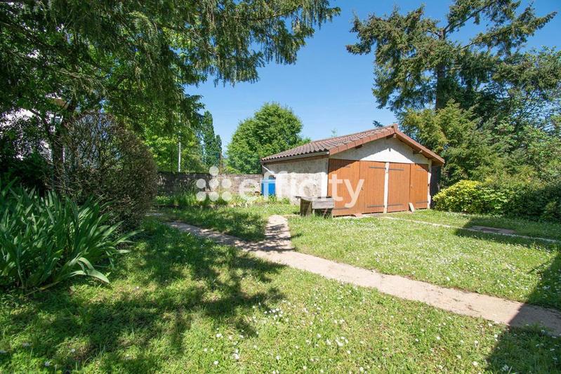 Maison - 123 m² - 6 pièces