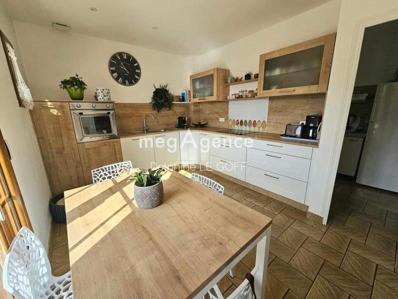 Maison ancienne - 224 m² - 9 pièces