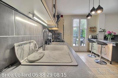 Maison - 123 m² - 7 pièces