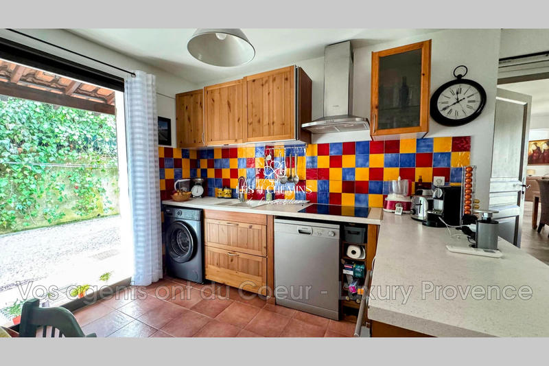 Maison - 194 m² - 5 pièces