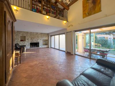 Villa - 175 m² - 5 pièces