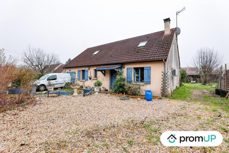 Maison - 120 m² - 5 pièces