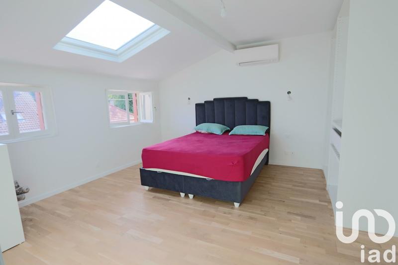 Maison - 151 m² - 7 pièces