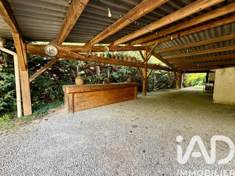 Maison - 333 m² - 5 pièces