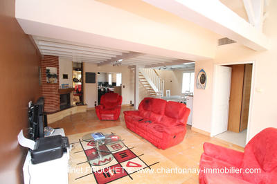 Maison - 177 m² - 7 pièces