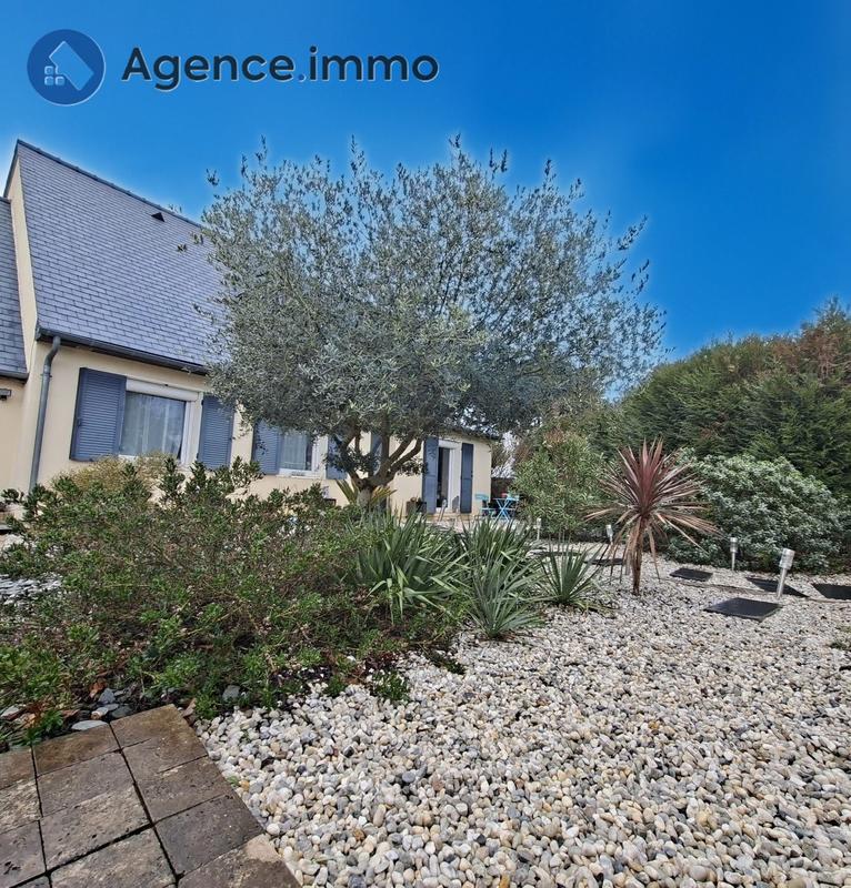 Maison traditionnelle - 135 m² - 6 pièces