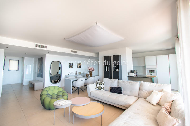 Appartement - 143 m² - 5 pièces