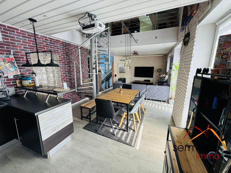 Duplex - 86 m² - 4 pièces