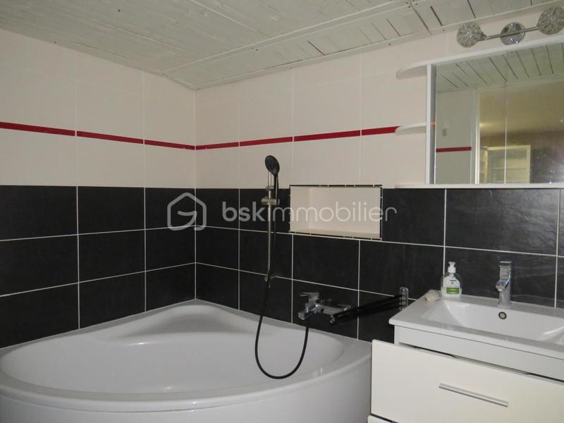 Maison - 150 m² - 5 pièces