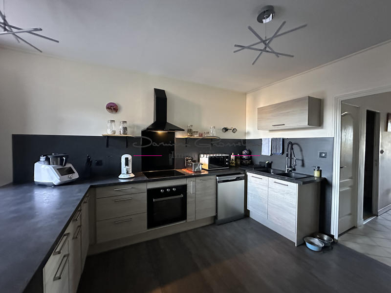 Maison - 81 m² - 4 pièces