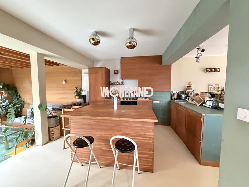 Maison - 94 m² - 4 pièces