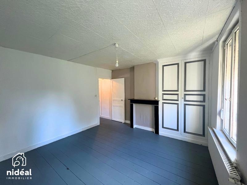 Maison - 90 m² - 5 pièces