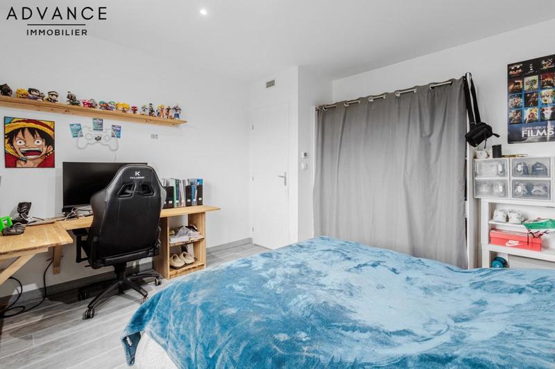 Maison - 150 m² - 8 pièces