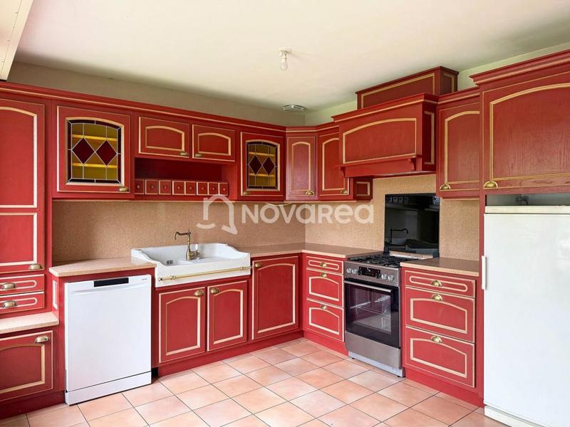 Maison - 166 m² - 6 pièces