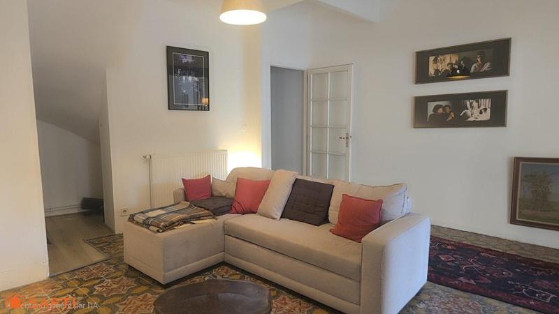 Maison - 200 m² - 6 pièces