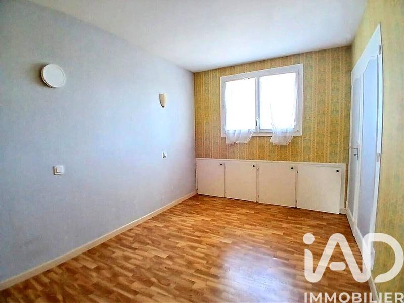 Maison - 207 m² - 11 pièces