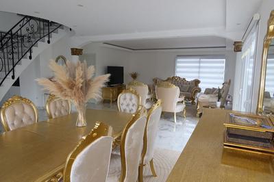 Maison d'architecte - 185 m² - 7 pièces