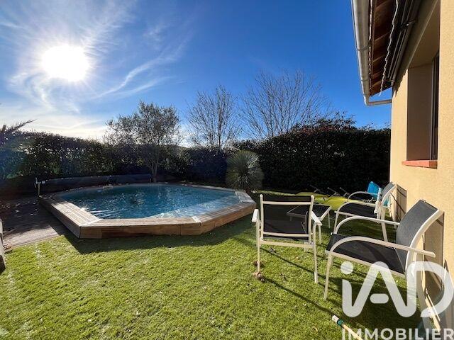 Maison - 98 m² - 4 pièces