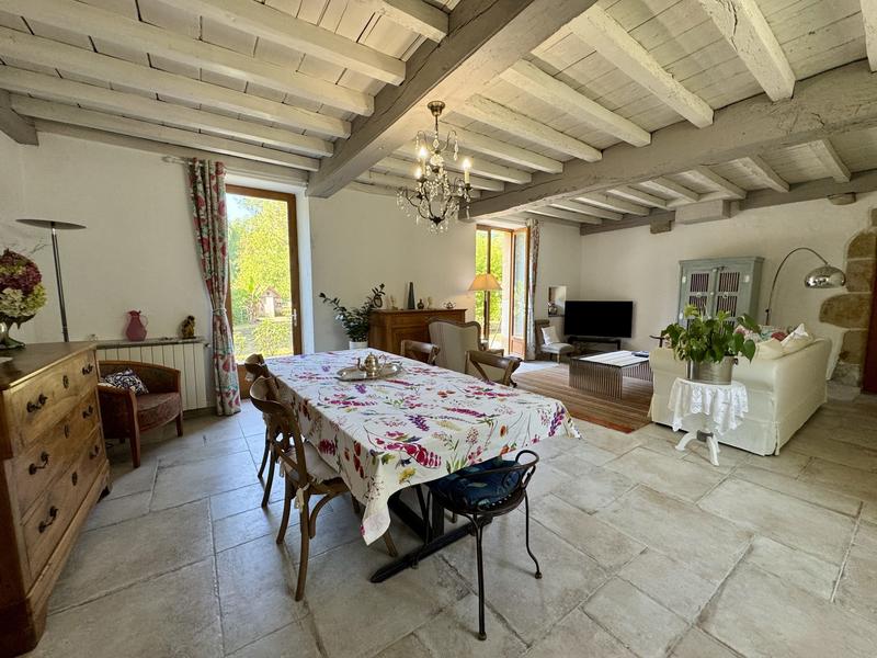 Maison - 175 m² - 6 pièces