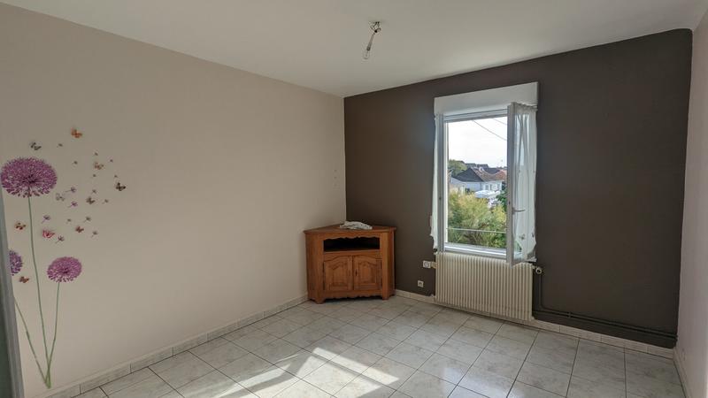 Maison traditionnelle - 206 m² - 8 pièces