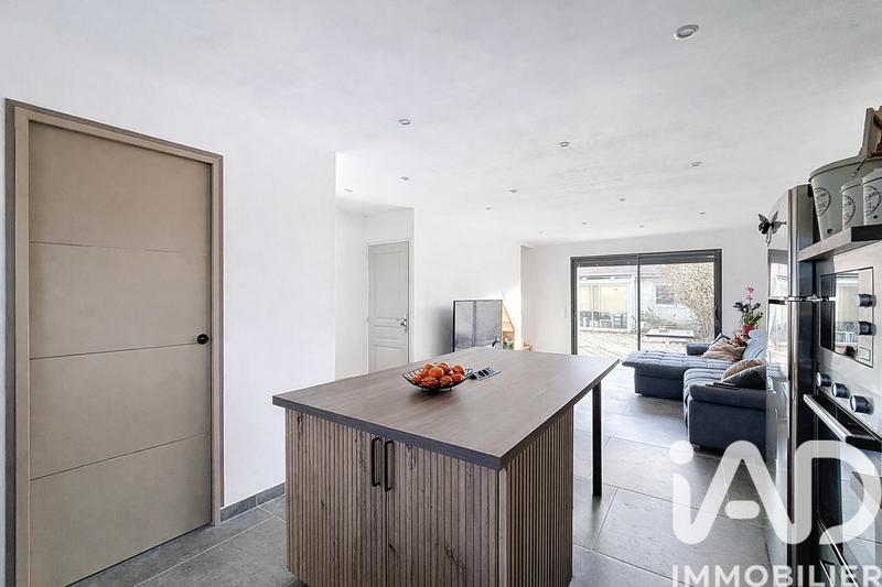 Maison - 77 m² - 4 pièces