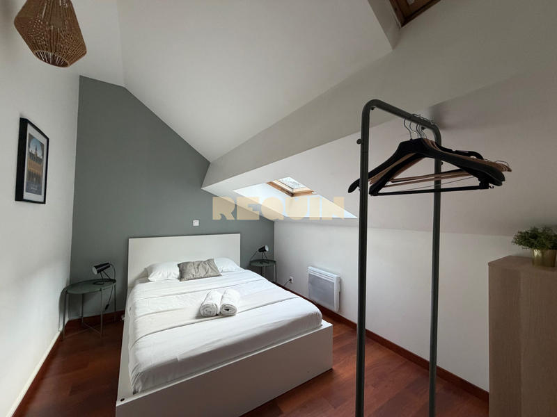 Appartement - 96 m² - 6 pièces