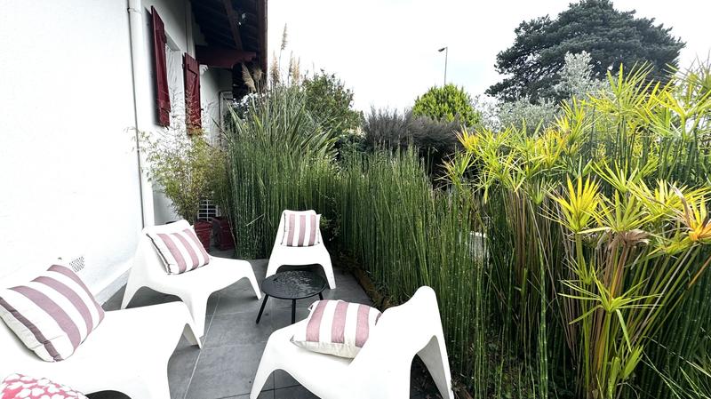 Maison - 200 m² - 8 pièces