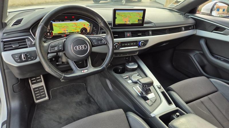 Audi A4 Avant V 2.0 Tdi 150 s-Tronic 7 s line - Automatique
