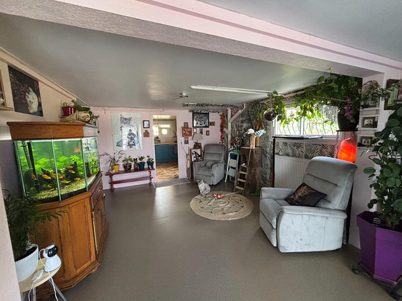 Maison - 250 m² - 7 pièces