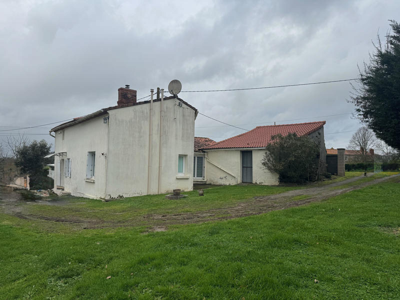 Maison - 84 m² - 4 pièces