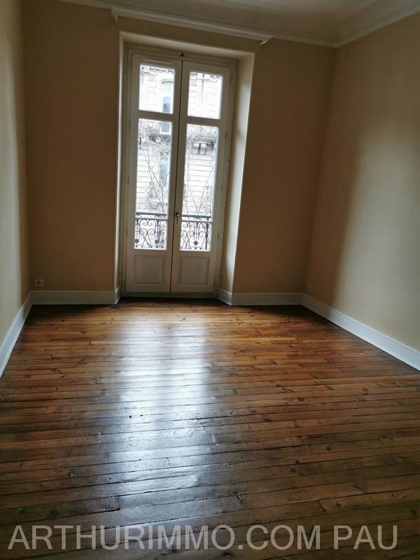 Appartement - 170 m² - 5 pièces