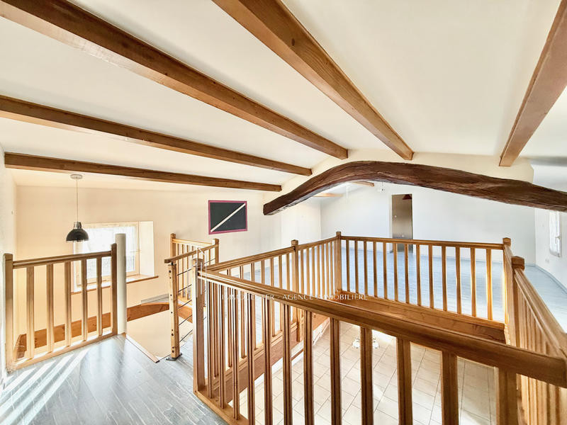 Propriété - 180 m² - 5 pièces