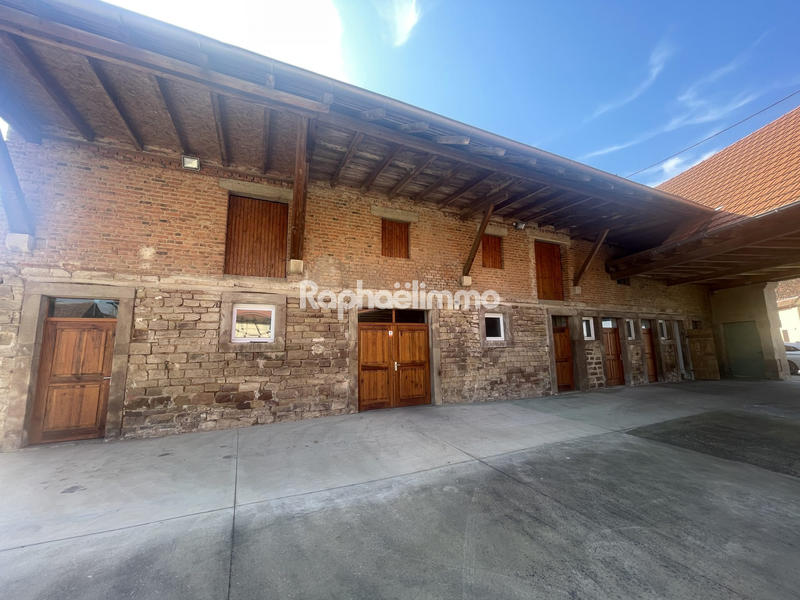 Maison - 290 m² - 4 pièces