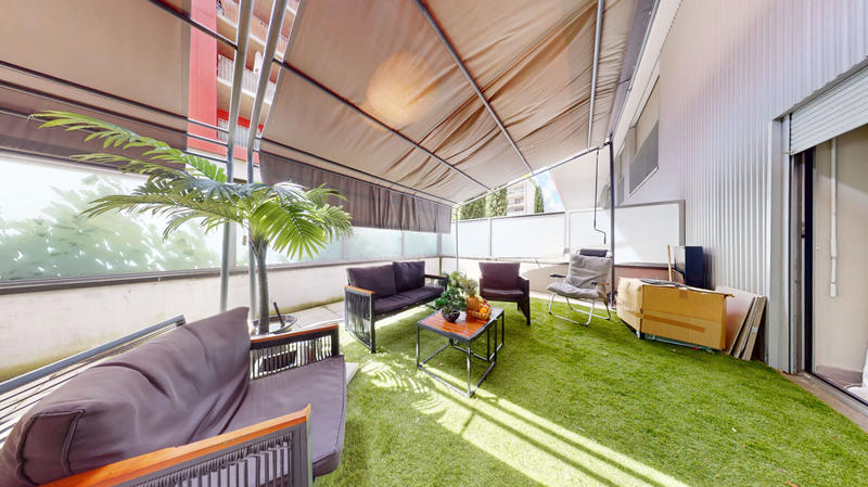 Appartement - 92 m² - 5 pièces