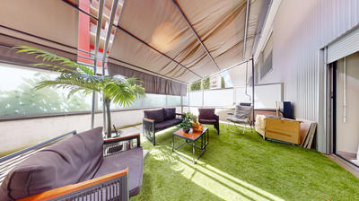 Appartement - 92 m² - 5 pièces