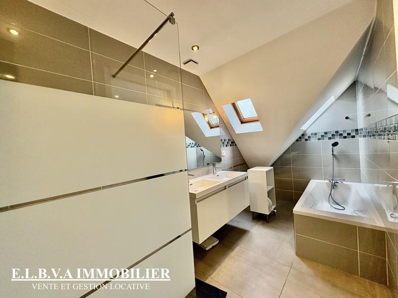 Duplex - 100 m² - 4 pièces