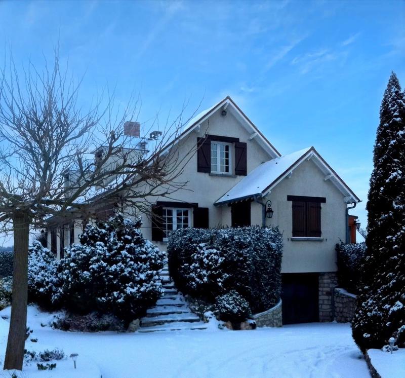 Maison - 193 m² - 8 pièces