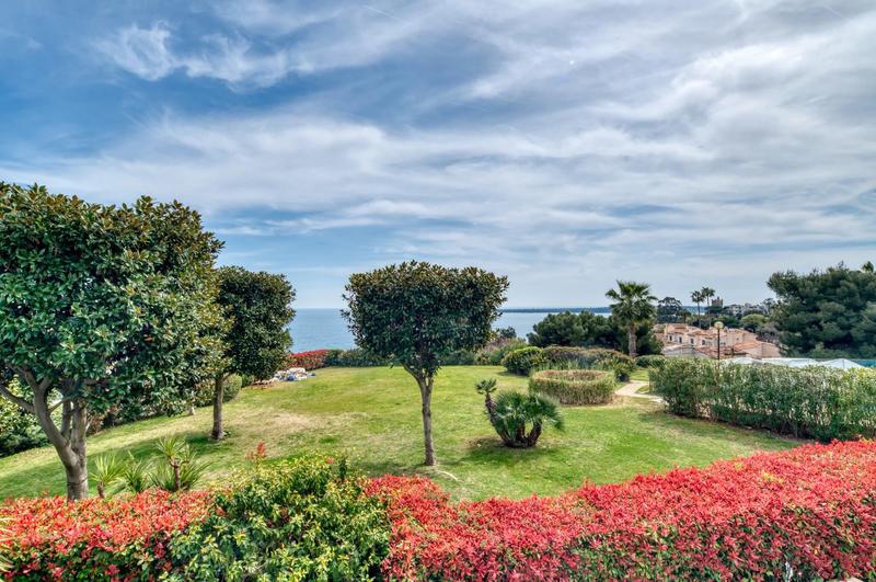 Appartement - 445 m² - 10 pièces