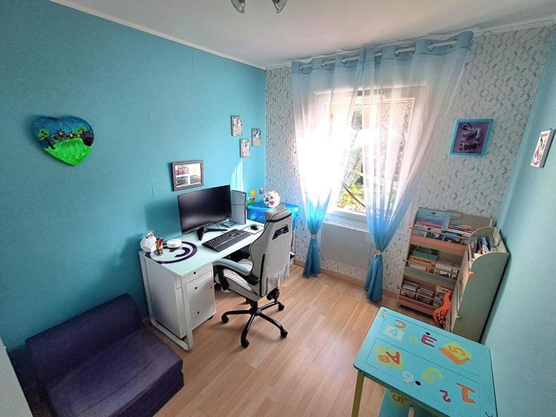 Maison - 100 m² - 6 pièces