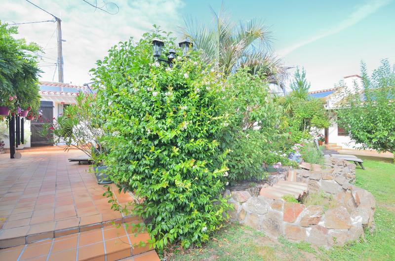 Maison - 231 m² - 13 pièces