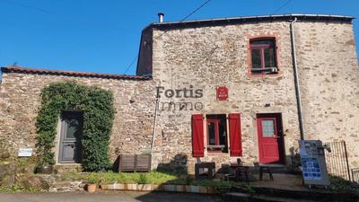 Moulin - 235 m² - 8 pièces